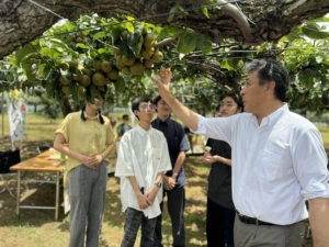麗澤大学工学部学生ら　スマート農業の未来を模索　